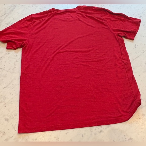 Men’s Nike Pro Training, Heather Cardinal , dri fit tee, EUC, XL - Picture 3 of 8